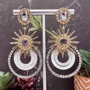 "Reno" NEW Multi-Tone White Glam Sunburst Star Dangle Statement Fashion Earrings